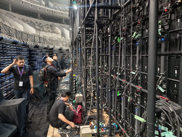 Brimob Polda Metro Jaya Pastikan Keamanan Golden Jubilee ke-50 di Indonesia Arena Senayan