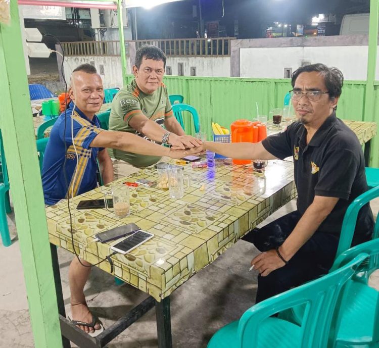 Ronald Harahap : 6 Oknum Polres Rokan Hilir Diduga Renja Dengan Pelaku Pengeroyokan Terhadap Keluarga Sarma Intan Situmorang