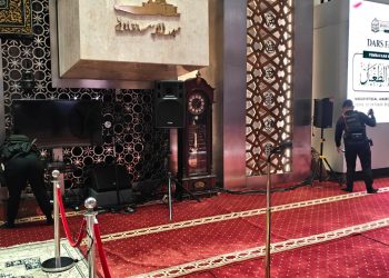 Brimob Metro Jaya Sterilisasi Masjid Istiqlal Jelang Safari Dakwah Habib Umar