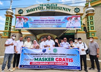 Kabut Asap Selimuti Rantauprapat, HIPMI Labuhanbatu Turun ke Jalan Bagikan Masker Gratis