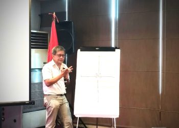 Rocky Gerung: MBG atau Pendidikan? MBG Demi Masa Depan Anak Bangsa