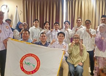Dua Anak Diangkat Jadi Tenaga Ahli FABEM Desak Prabowo Evaluasi hingga Pecat Menteri Haji dan Umrah