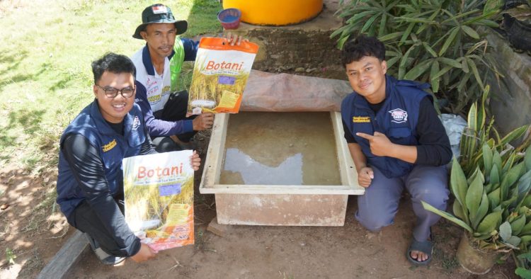 Ekspedisi Patriot IPB Kenalkan Varietas Padi kepada Petani Merauke