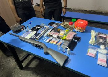 Brimob Polda Metro Jaya Dukung Pemulihan Kampung Rawan Narkoba di Berlan, Jakarta Timur Amankan 8 Orang Dan Sejumlah Barang Bukti Disita